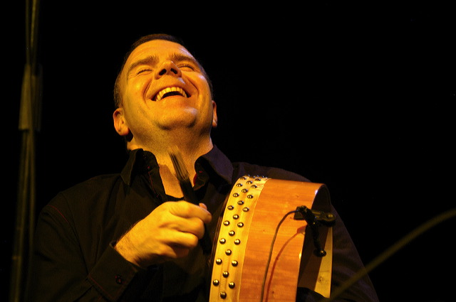 0620lunasa.jpg