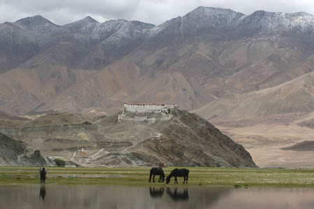 144HanleMonstery72dpi